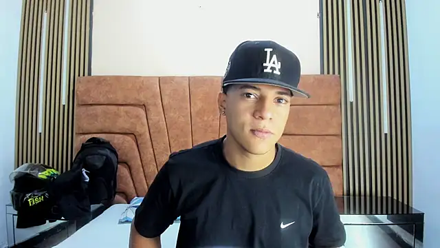 Snapshot of MATHY_ROBERT chatting on January 14, 7:41 pm MATHY ROBERT online show from January 14, 7:41 pm