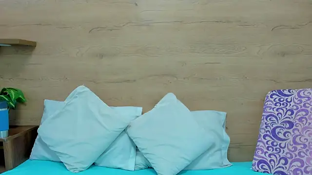 rousemonroe online show from March 25, 6:58 pm