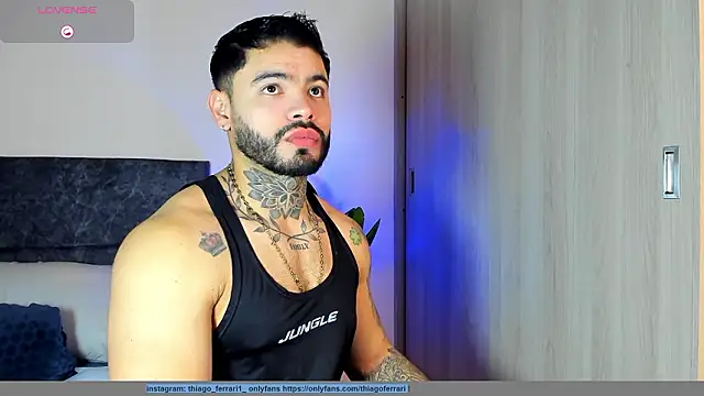 thiago ferrari  online show from February 26, 11:26 pm