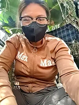 leona118 online show from April 7, 1:17 am