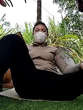 leona118 online show from April 18, 1:31 am