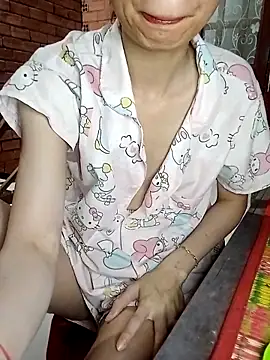 Chammy720 online show from April 8, 3:45 pm