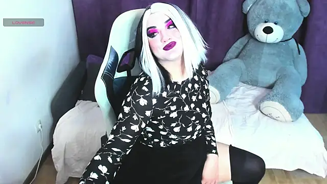 sexxx-queen online show from May 19, 2:23 pm