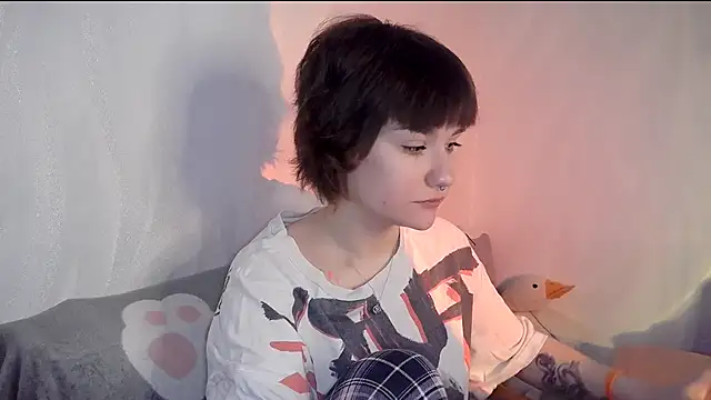 Snapshot of UwuJudy_Osas chatting on February 10, 11:58 am UwuJudy Osas online show from February 10, 11:58 am