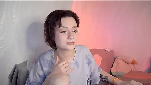 Snapshot of UwuJudy_Osas chatting on March 4, 10:10 am UwuJudy Osas online show from March 4, 10:10 am