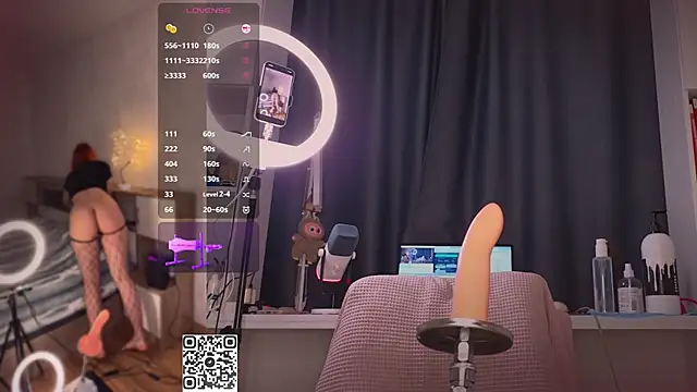 yourfox Alice  online show from April 17, 7:22 am