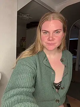 SexyBlondJoanna online show from January 19, 10:19 am