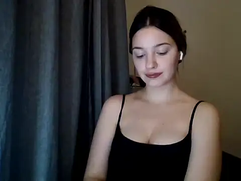 EvelineMagnetic online show from April 4, 8:06 pm