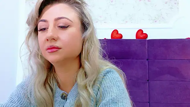 EvelinHill online show from March 2, 4:58 am