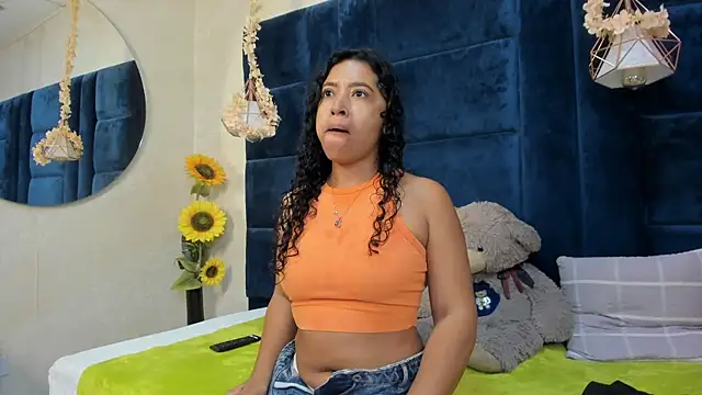 Laura Miller1 online show from April 15, 7:43 pm