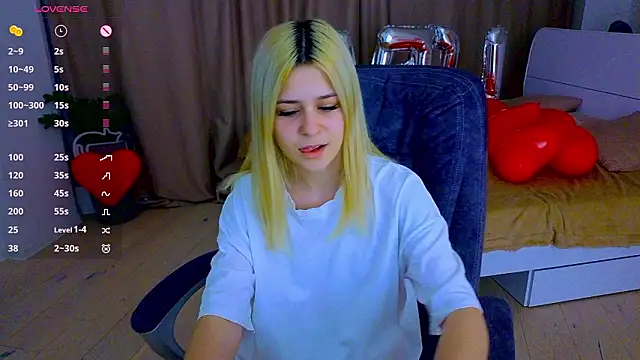 ApheliaStar online show from February 10, 3:49 pm