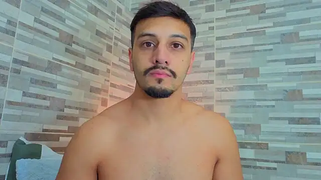 joelcallvil1 online show from April 18, 4:00 pm