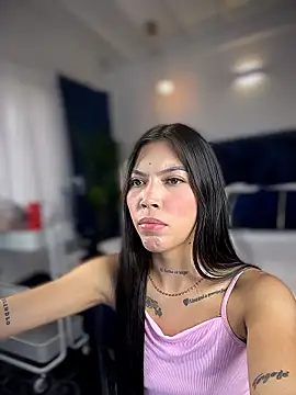 LatinaDollXXX online show from January 10, 4:31 pm