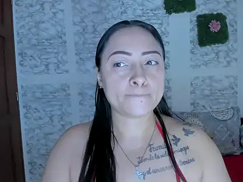 XXXStephanie XXX online show from February 4, 8:36 pm