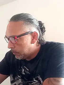 Big vittollo online show from February 17, 1:29 pm