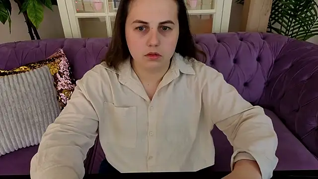 MikaFoxy online show from April 7, 5:08 am