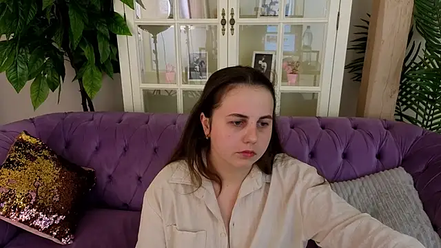 MikaFoxy online show from April 10, 5:45 am