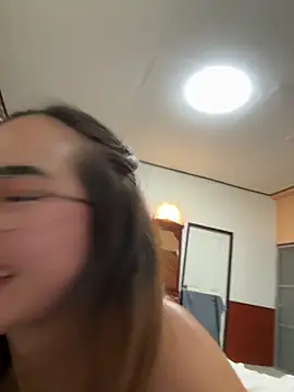 Ponthip online show from February 3, 8:03 pm