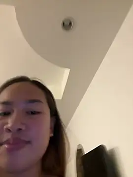 Ponthip online show from May 3, 8:59 pm