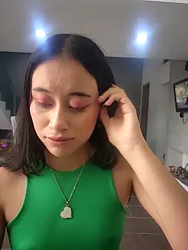 l0lita emi online show from February 17, 3:08 pm