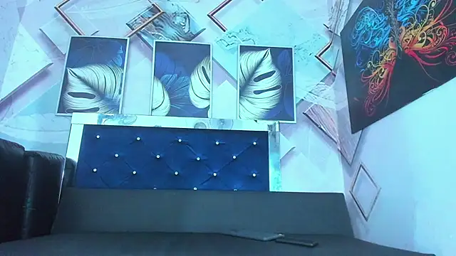 Snapshot of Roman_cute chatting on January 12, 2:55 pm Roman cute online show from January 12, 2:55 pm