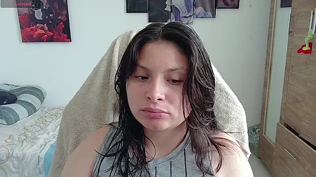 Snapshot of yessica_gomez01 chatting on May 31, 7:59 pm yessica gomez01 online show from May 31, 7:59 pm