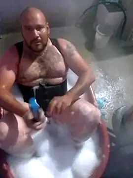 Guanatos13 online show from April 14, 3:23 am