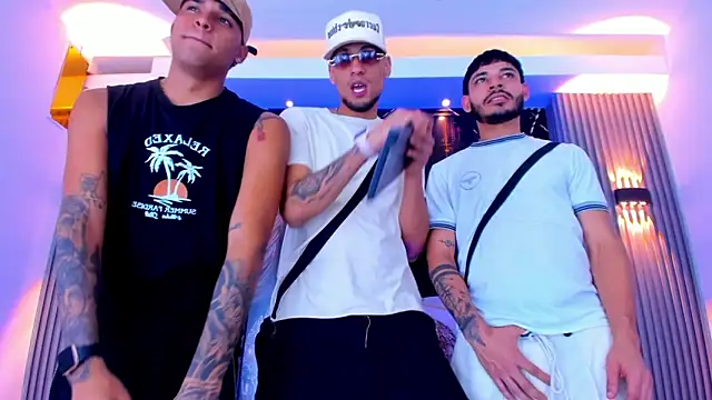 The Gods In Diamonds online show from February 11, 8:14 pm