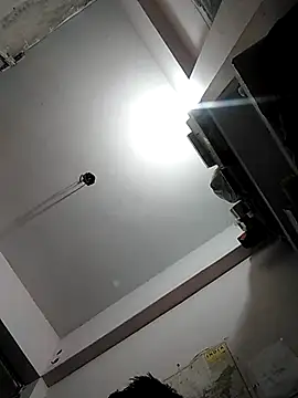 Snapshot of Mafiya0102 chatting on February 5, 2:05 am Mafiya0102 online show from February 5, 2:05 am