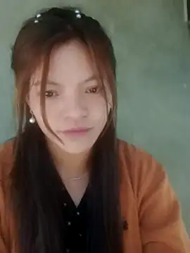 jjennyyy online show from February 16, 8:10 am