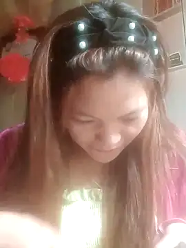 Snapshot of jjennyyy chatting on May 5, 2:41 am jjennyyy online show from May 5, 2:41 am