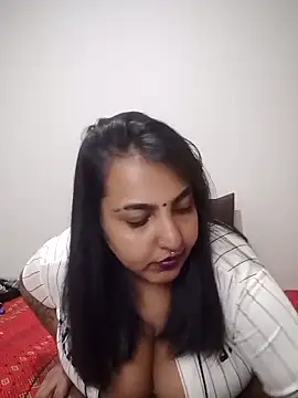 IndianBearxx online show from June 4, 6:14 pm