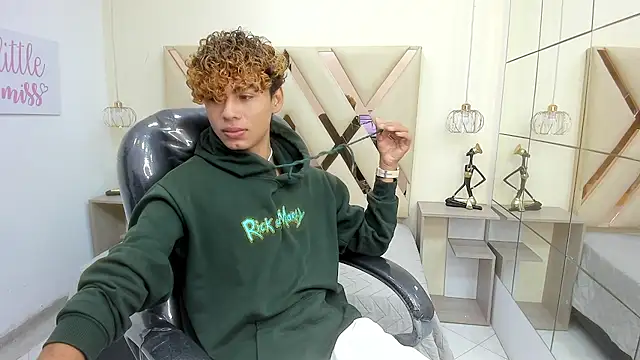 Anyelo Twink online show from March 3, 7:53 pm