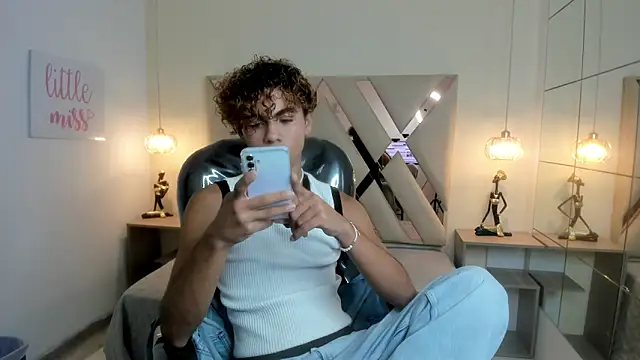 Anyelo Twink online show from March 12, 8:15 pm