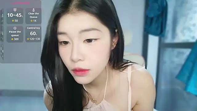 Snapshot of -XiaoYu-777 chatting on February 6, 7:34 am -XiaoYu-777 online show from February 6, 7:34 am