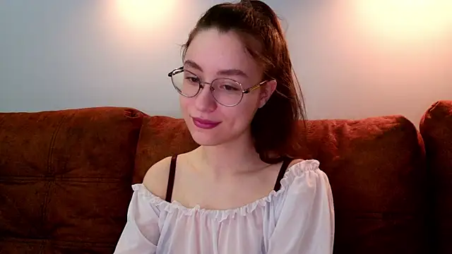 classy     online show from April 12, 10:09 am