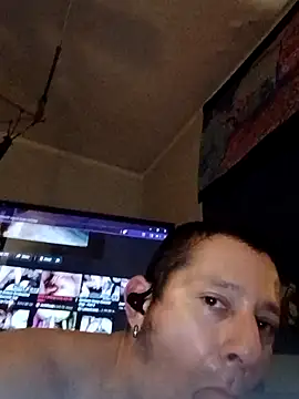 Enriquelobito69xh online show from April 9, 1:05 pm