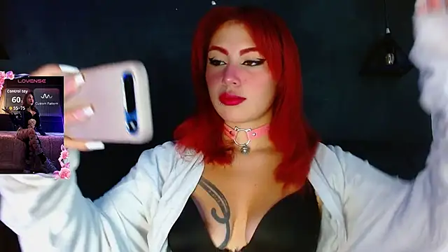 Snapshot of Dominic_Queen1126 chatting on July 14, 12:33 pm Dominic Queen1126 online show from July 14, 12:33 pm