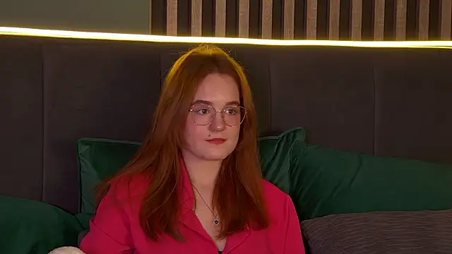 AmyRoy online show from January 12, 9:20 pm