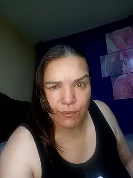 lee hot online show from January 11, 11:15 am