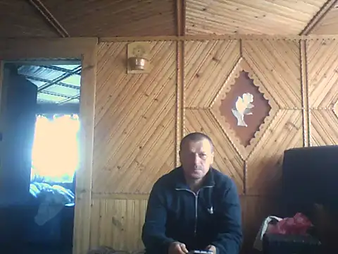 Snapshot of Ivan9iutt chatting on April 30, 1:06 pm Ivan9iutt online show from April 30, 1:06 pm