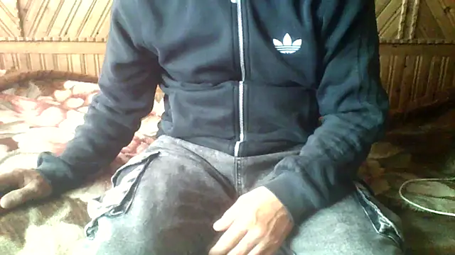 Snapshot of Ivan9iutt chatting on June 2, 7:43 am Ivan9iutt online show from June 2, 7:43 am