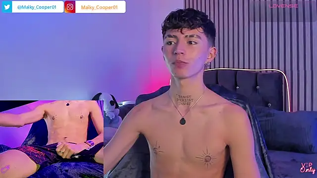 Snapshot of Maiky_Cooper01 chatting on July 25, 4:48 pm Maiky Cooper01 online show from July 25, 4:48 pm
