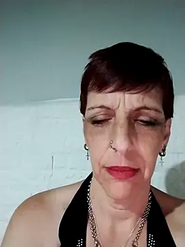 Juguetonafogosa5 online show from February 7, 6:06 am