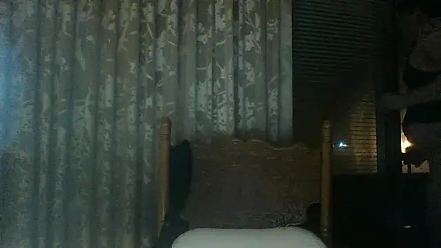 Snapshot of 2flimsy chatting on February 20, 6:26 am 2flimsy online show from February 20, 6:26 am