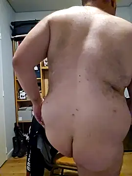 Snapshot of pablovlar chatting on February 13, 3:02 am pablovlar online show from February 13, 3:02 am