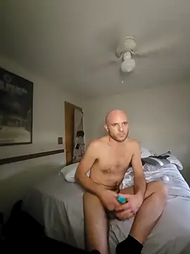 FrankieFuckMe online show from March 30, 10:44 pm