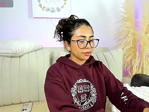  Sweet ary online show from February 3, 2:53 am