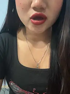 Snapshot of Rubydesire chatting on February 11, 6:24 pm Rubydesire online show from February 11, 6:24 pm