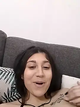 Roxanamadia online show from February 15, 5:20 pm